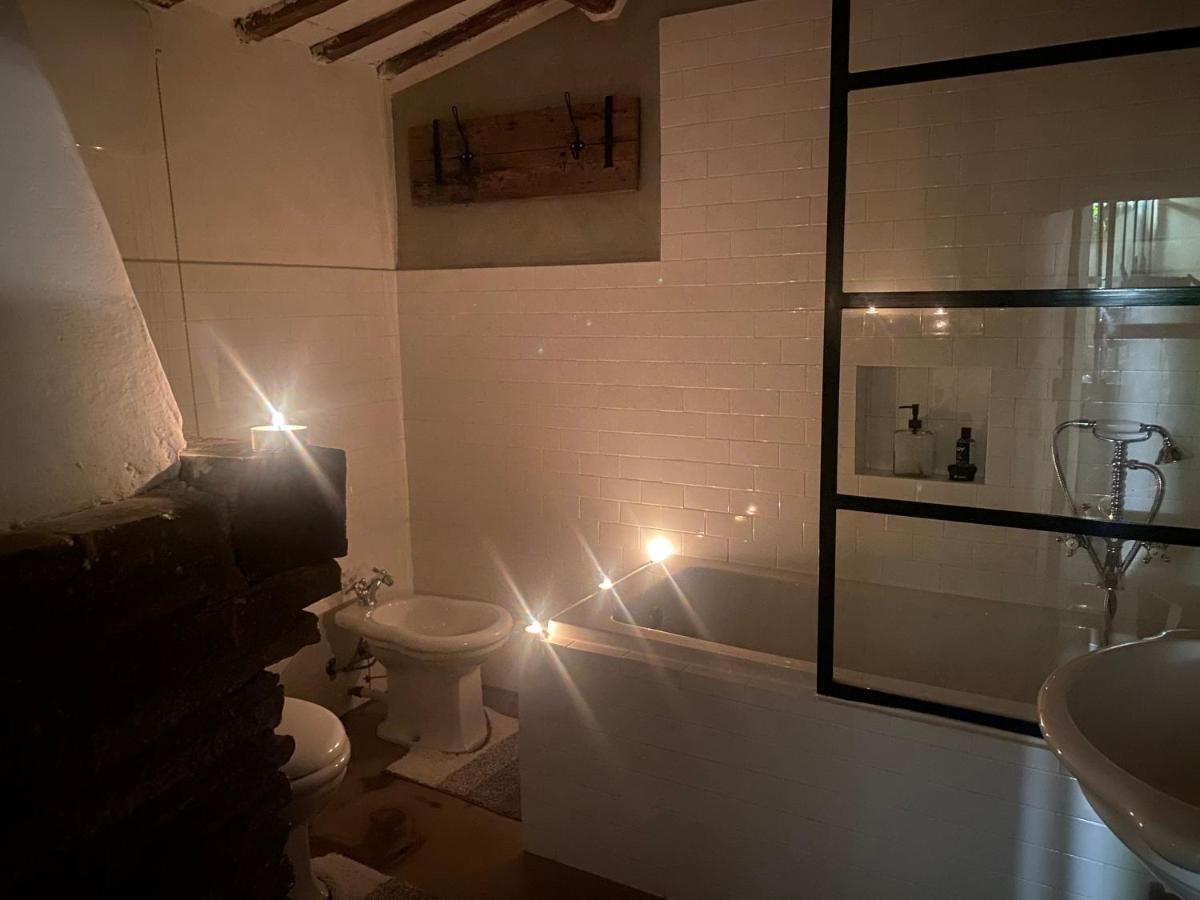 Appartamento La Casa sui Tetti -Calcata Esterno foto
